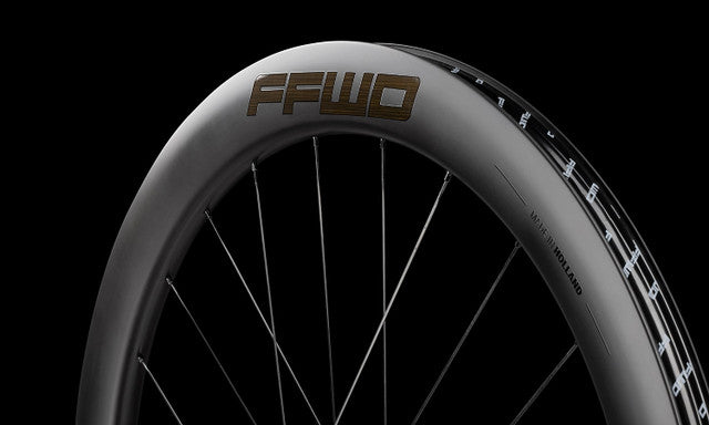 PAIRE DE ROUES RYOT 55 - TLR Disque - DT240 / Sram XDR ET Shimano HG  New 2025