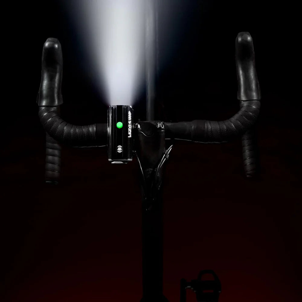 Lezyne Super Drive 1800+ Smart – éclairage avant vélo 1800 lumens