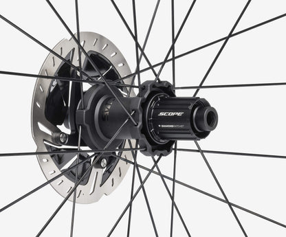 Paire de Roues SCOPE NOIR   RACE 45  DISC à Pneus (Center Lock)