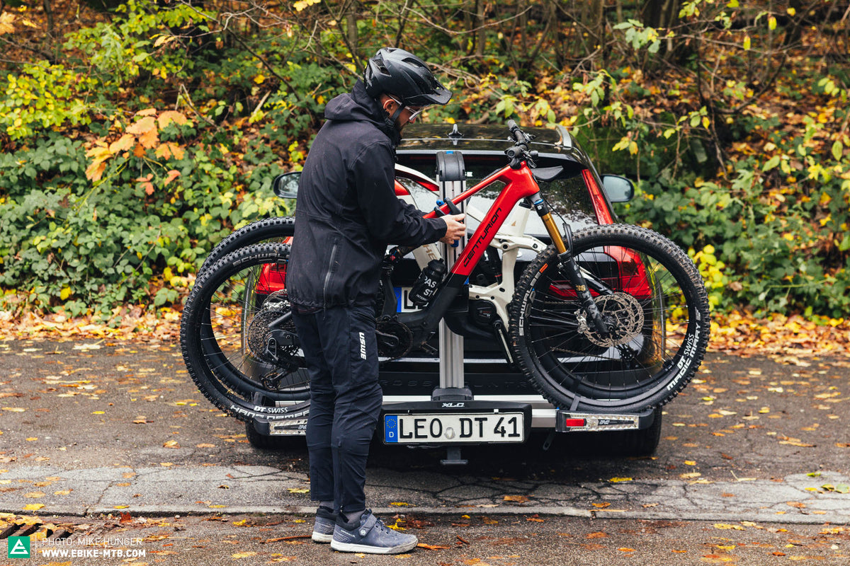XLC VC-C08 PORTE-VÉLO ALMADA WORK-E PLIABLE POUR 2 E-BIKES AVEC ADAPTATEUR POUR CADRE