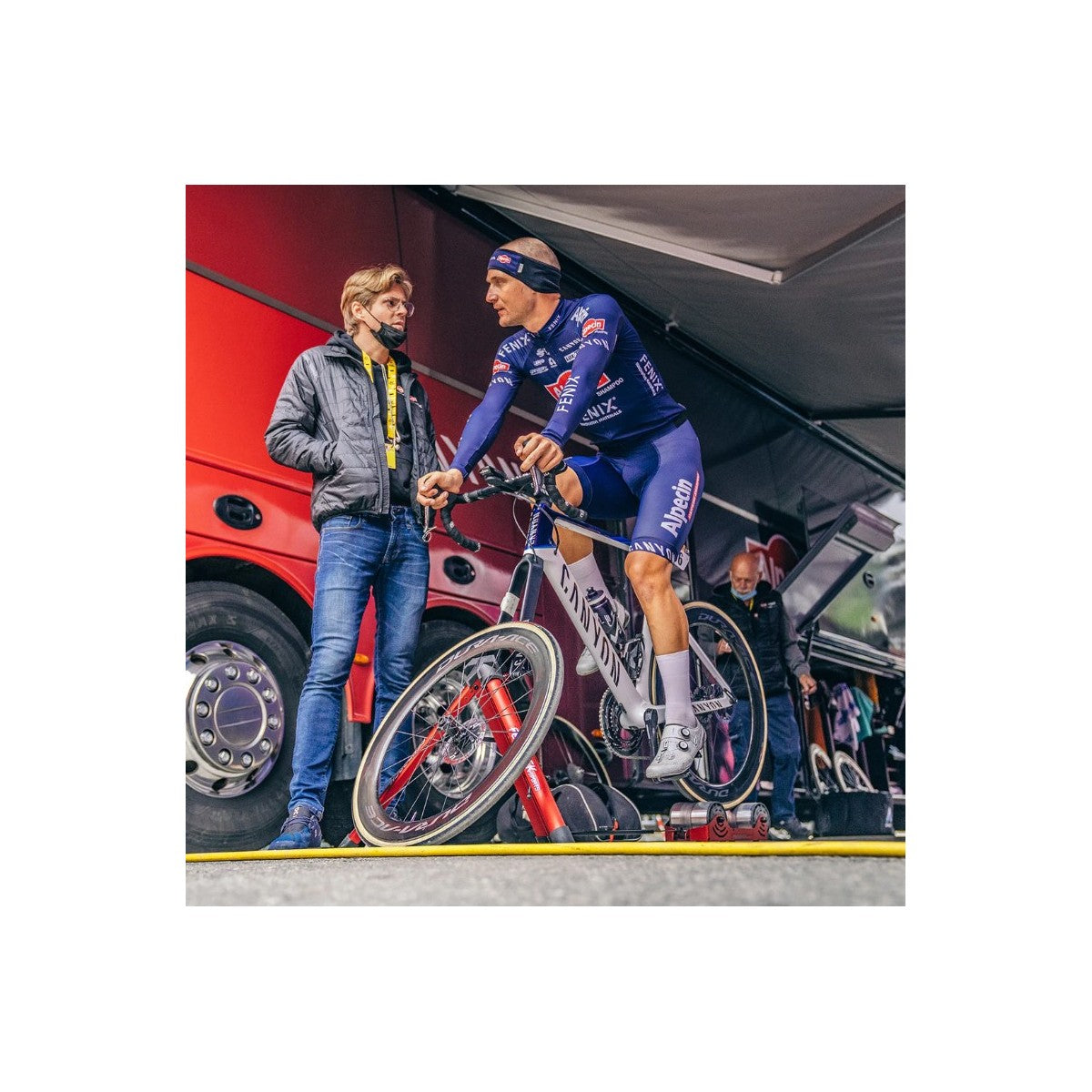 Home trainer Feedback sports Omnium Over Drive